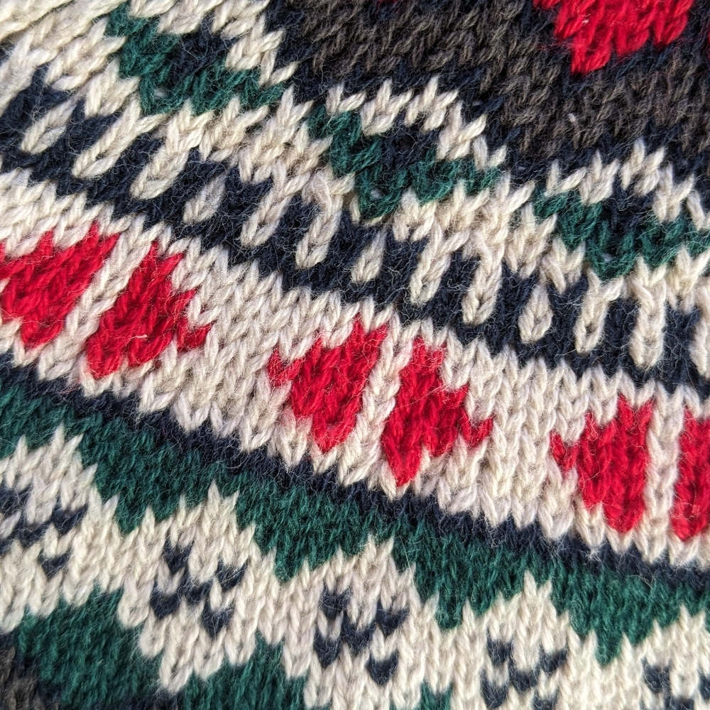NWT Old Navy Knit Winter Set for Baby - cream red brown green - Picture 4 of 7